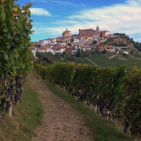 Apartmán Agricola Domus Barolo Exteriér fotografie