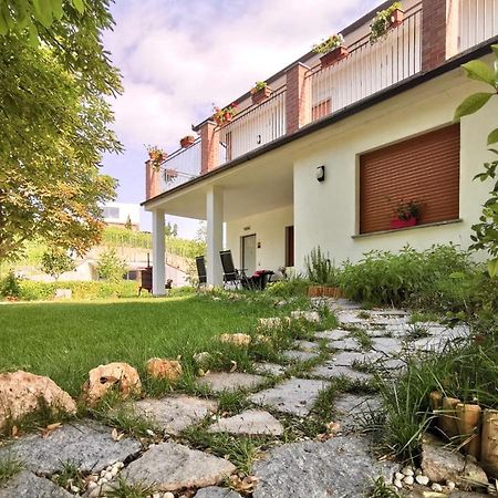 Apartmán Agricola Domus Barolo Exteriér fotografie