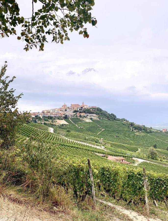 Apartmán Agricola Domus Barolo Exteriér fotografie